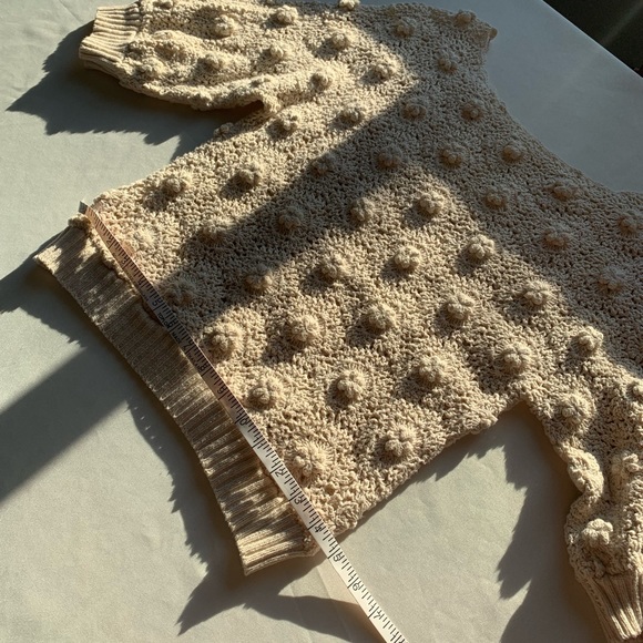 Crochet 🧶 macramé 3/4 sleeves handmade off white sweater size S - Picture 7 of 12